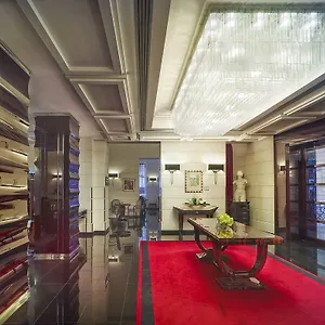 5* ホテル Grand Via Veneto