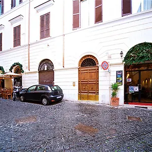  Apartment Vetrina Holidays Navona Square